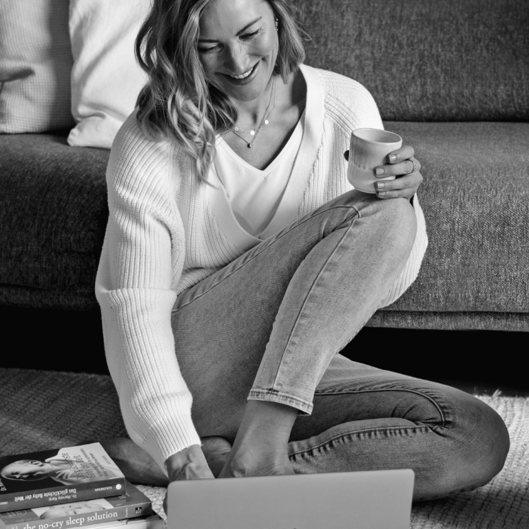 über uns, philosophie, carla kurtin, steffi höflmair schlafberaterinnen für babys und kinder about us, sleep consultants